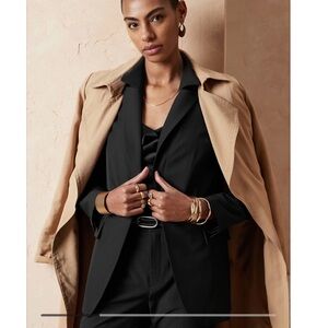 Banana Republic Factory Sculpted Stretch Suit Blazer